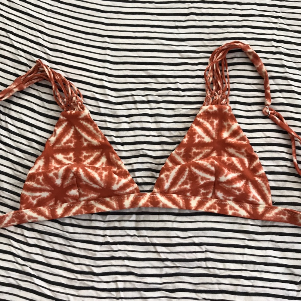 Amuse society pattern bikini top